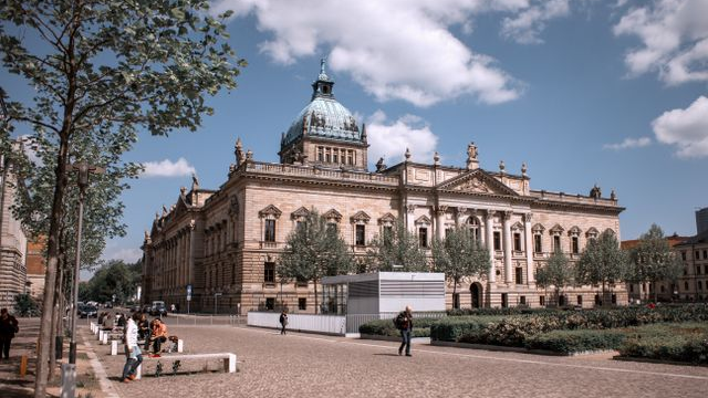 4. Restrukturierung & Sanierung, Geschäftsleiterhaftung & D&O, Insolvenzverwaltung Leipzig.